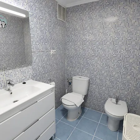 Panoramic Mediterranean Views Beachfront דירה *